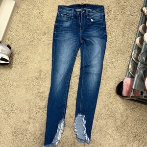 Hudson frayed bottom super skinny jeans size 26